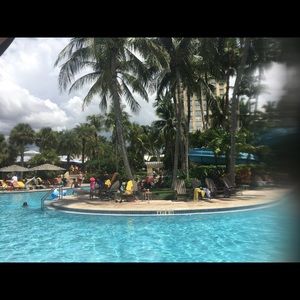 Meet your Posher, Luciana